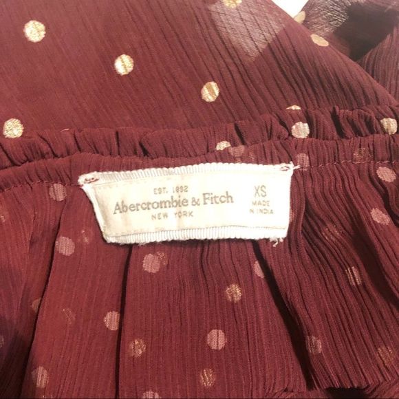Abercrombie & Fitch Sheer Burgundy Blouse - Picture 3 of 4